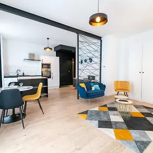  Appartement Kasa Arty - Equipe - Agreable Et Confortable